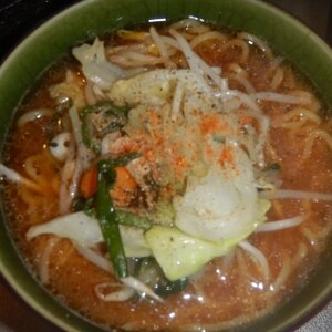 にんにく生姜たっぷり入れて☆美味しい味噌ラーメン